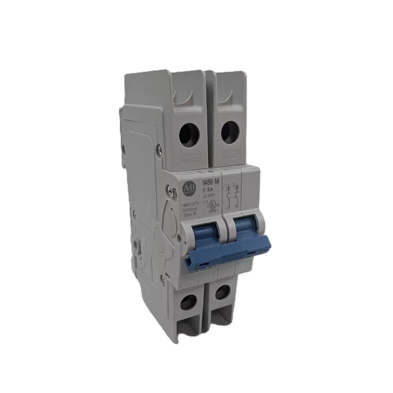 Disjuntor Allen-Bradley 1489-M2C050, bipolo, 5A, 240V AC, Curva C. Proteção industrial.