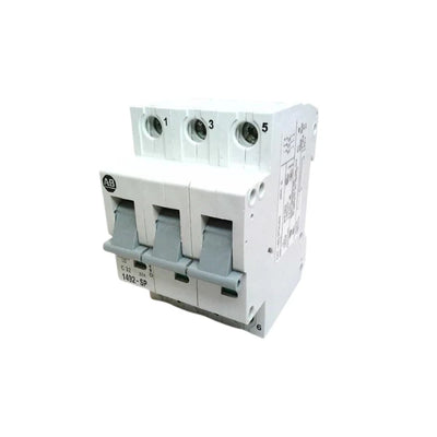 Protetor suplementar Allen Bradley 1492-SP3C320-N com carcaça resistente e alta proteção elétrica industrial.