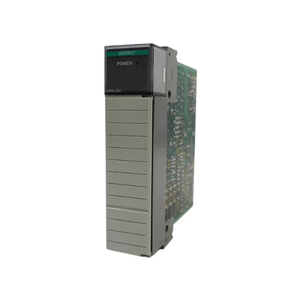 Módulo de Saída Analógica Allen-Bradley 1746-NO4V com quatro canais para automação industrial SLC 500.