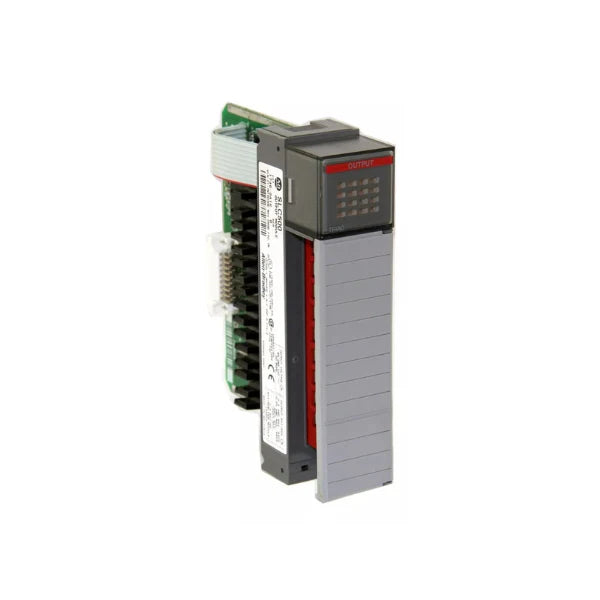 Módulo de saída digital AC Allen-Bradley 1746-OA16 para automação na série SLC 500 com 16 saídas.