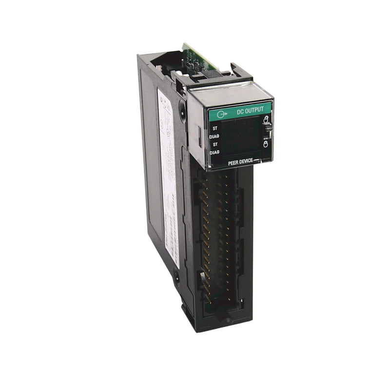 Conector Universal Allen-Bradley 2198-K57CK-D15M para feedback preciso de motores em automação industrial.