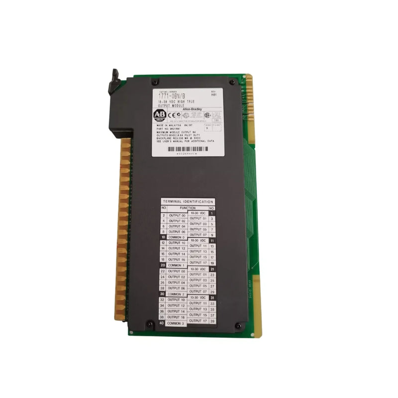 Módulo de saída Allen-Bradley 1771-OBN PLC-5, 32 saídas high-true, ideal para automação industrial com sinal preciso e confiável.