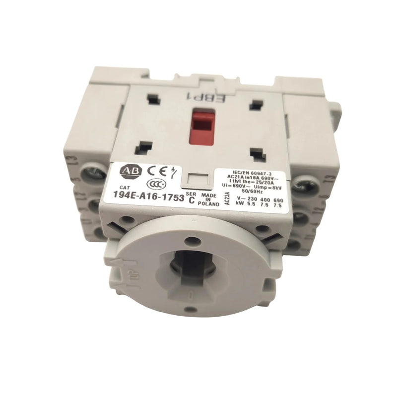 Imagem do interruptor de carga IEC Allen-Bradley 194E-A16-1753 com design de 3 polos e capacidade de 16A.
