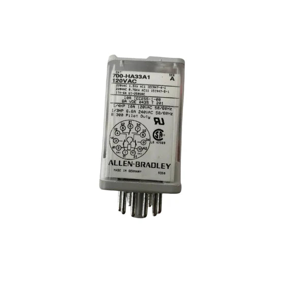 Relé Allen-Bradley 700-HA33A1 de uso geral, 10 Amp, 3PDT, bobina 120V 50/60Hz.