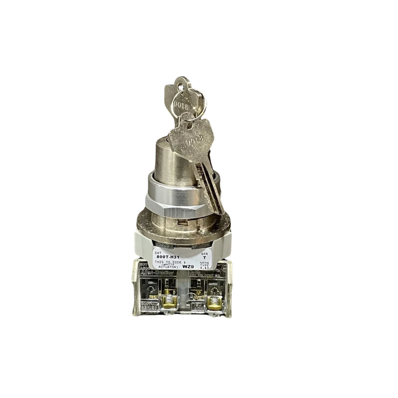 Chave Seletora Allen-Bradley 800T-H31, tamanho 30,5mm, 2 posições, carcaça robusta, seguro e confiável.