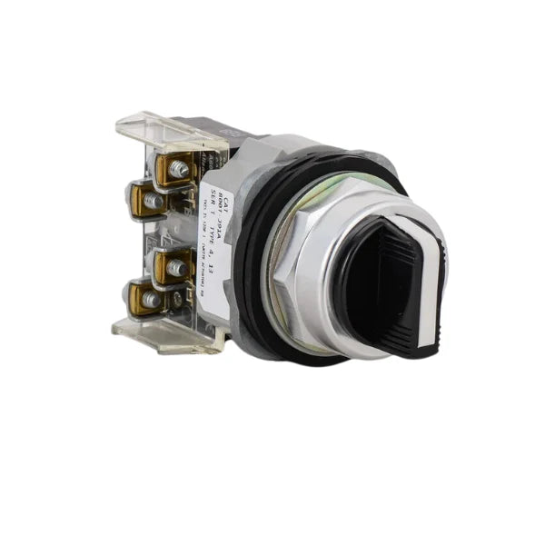 Chave seletora Allen-Bradley 800T-J91 com diâmetro de montagem padrão e classificação Tipo 4/13.