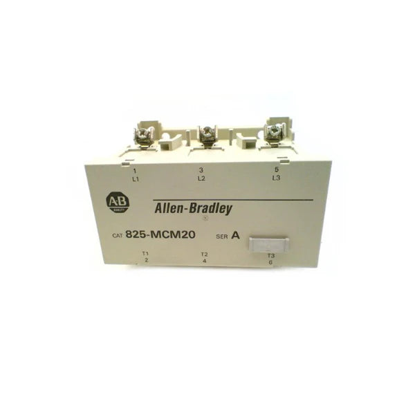 Módulo Allen-Bradley 825-MCM20 monitorando correntes trifásicas em ambientes industriais para otimização de sistemas.