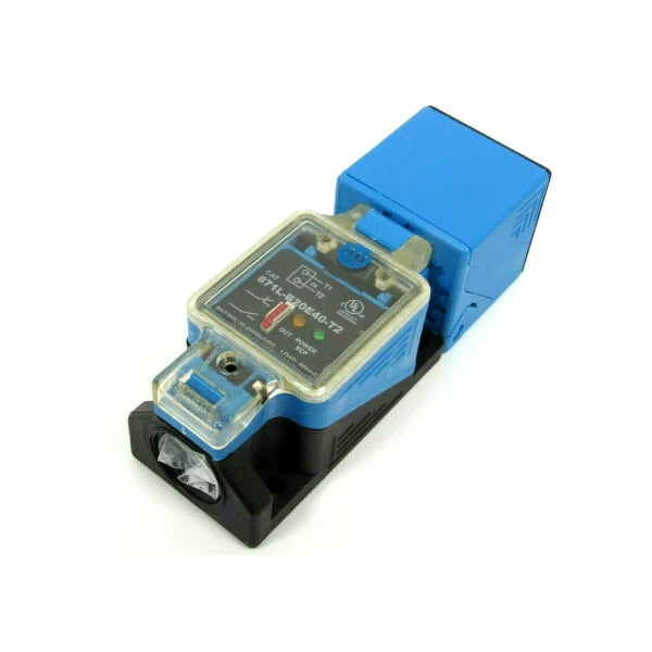 Sensor Indutivo Allen-Bradley 871L-B20E40-T2 confiável para aplicações industriais com detecção precisa.