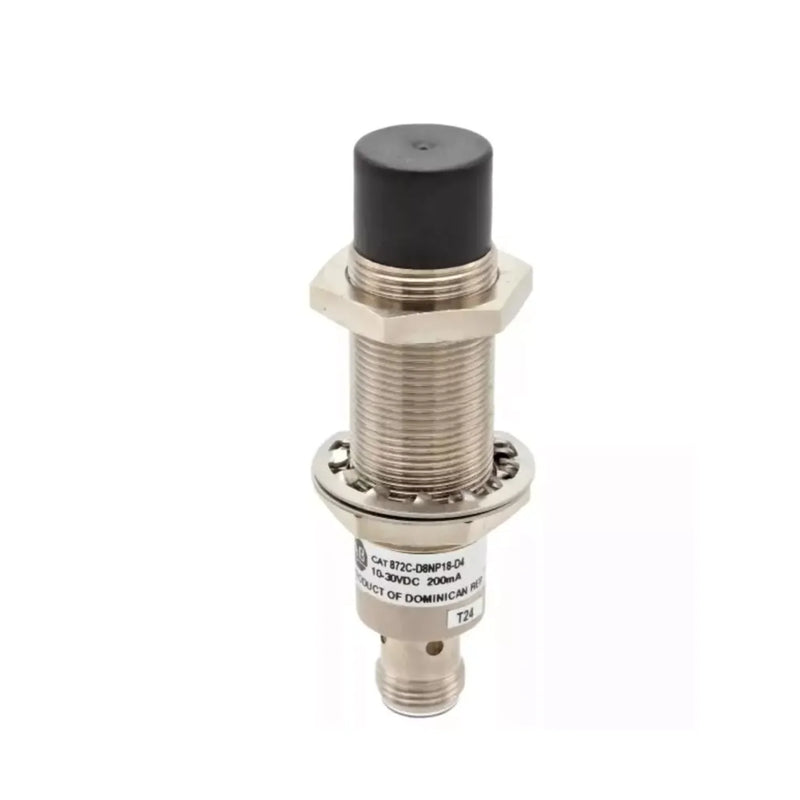 Sensor Allen Bradley 872C-D8NP18-D4 com 18mm e detecção de 8mm. Configuração N.O., compatível com automação industrial.