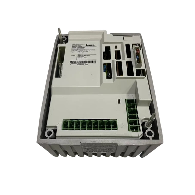 E82MV402-4B001 Lenze drive/inversor para automação industrial
