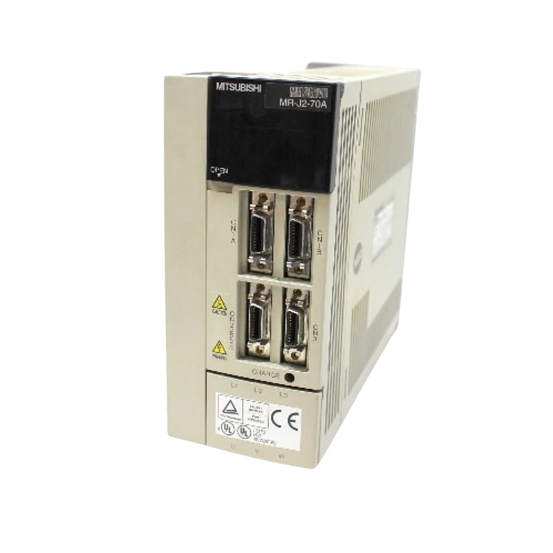 Amplificador servo Mitsubishi MR-J2S-70A de 750W, entrada 200V AC, Série MR-J2S, para controle de movimento de precisão.