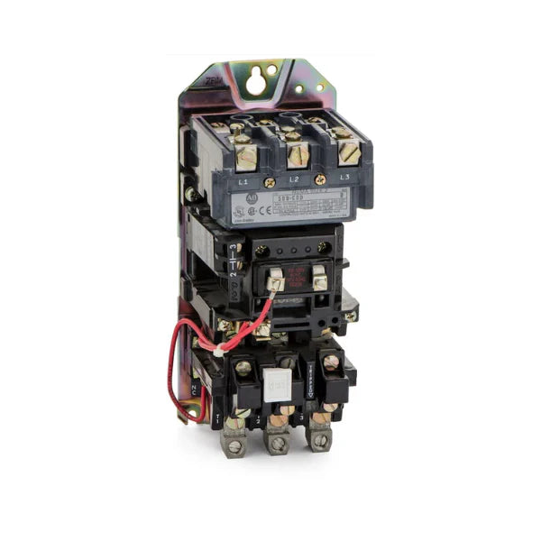 Contator Allen-Bradley 509-COD, NEMA 2, 115-120V 60Hz, tipo aberto. Protege motores com operação confiável e durável.
